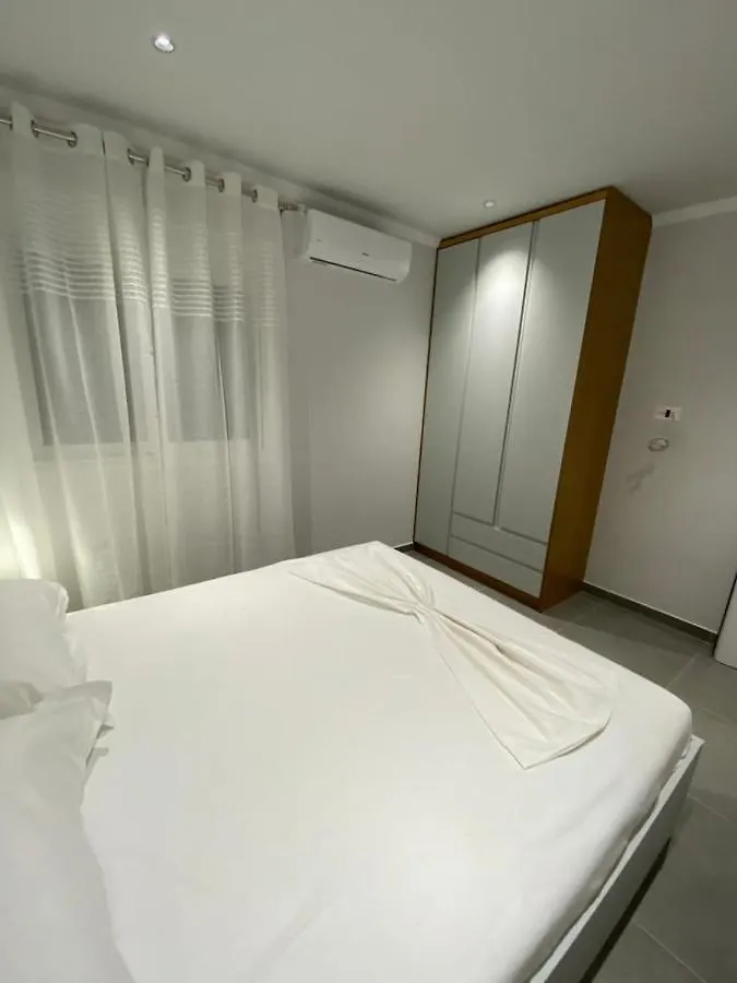 Seana Villa Sarandë 0*,  Albania